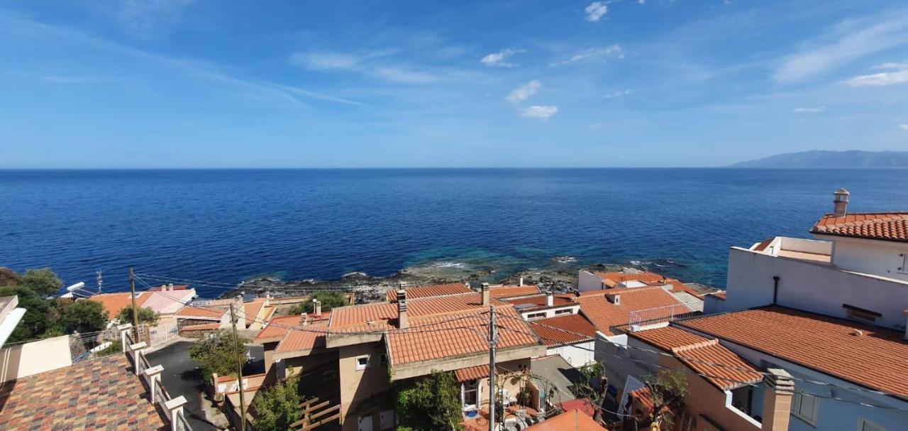 Appartamento Terrazza Vista Mare Cala Gonone Kültér fotó