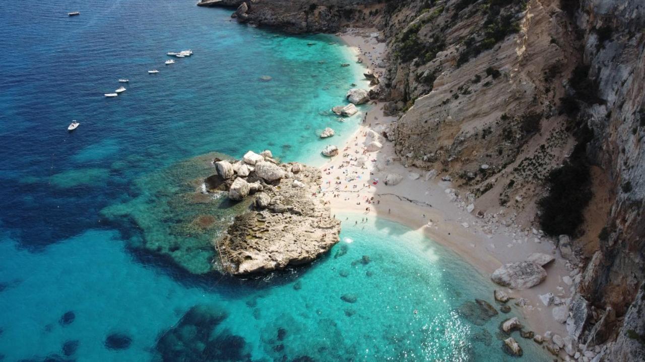 Appartamento Terrazza Vista Mare Cala Gonone Kültér fotó